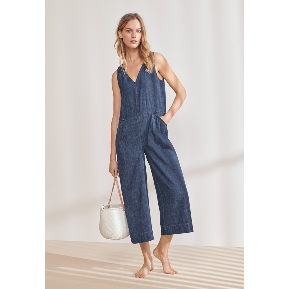 Poetry INDIGO-DYED JUMPSUIT
Hemp & organic cotton, size medium. NWOT.